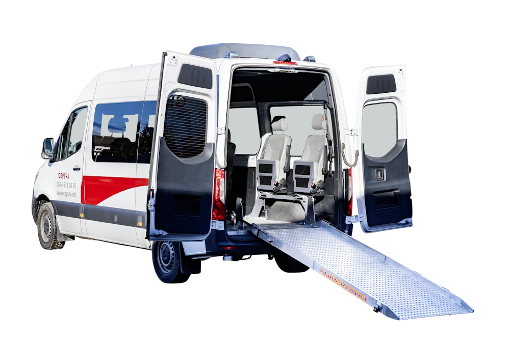 Cepera Reisen Merceds Sprinter Barrierefrei